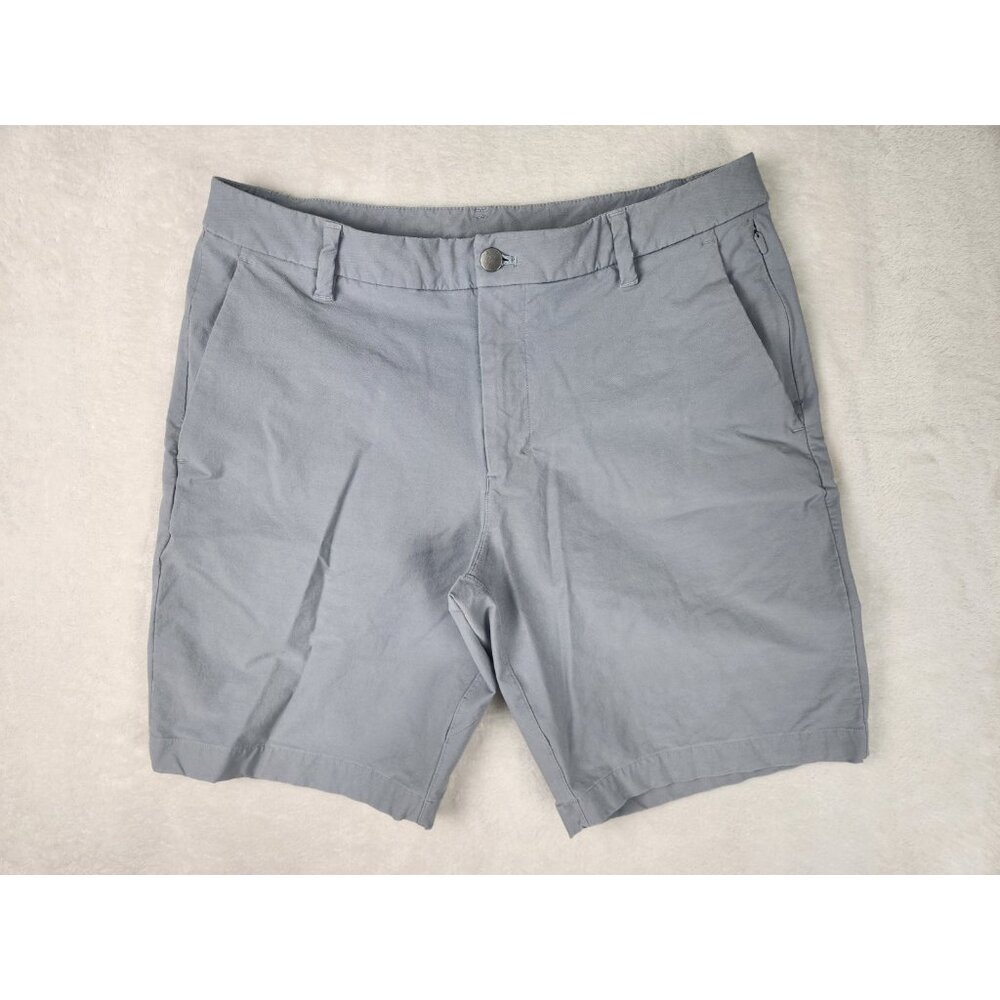 Lululemon Commission Shorts Men's Size 32 Gray 9" Inseam Chino‎
